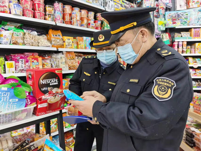 青岛市崂山区市场监督管理局开展校园周边食品安全检查